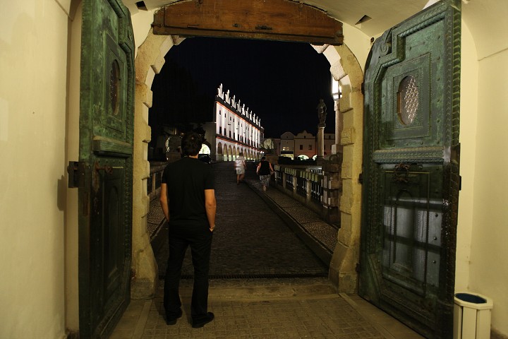 img00119.jpg